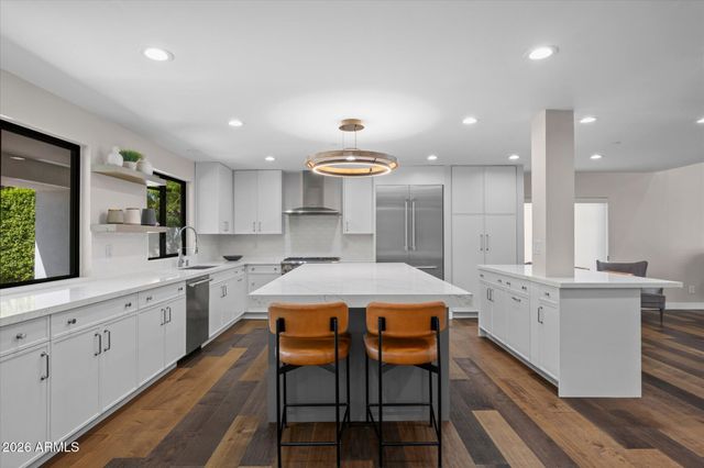 7522 E WOODSHIRE Cove, Scottsdale, AZ 85258