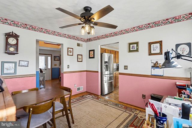 1686 TAYLOR DR, Hanover, PA 17331