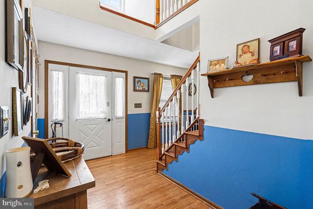 1686 TAYLOR DR, Hanover, PA 17331