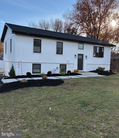 60 WAVERLY AVE, Lancaster, PA 17601