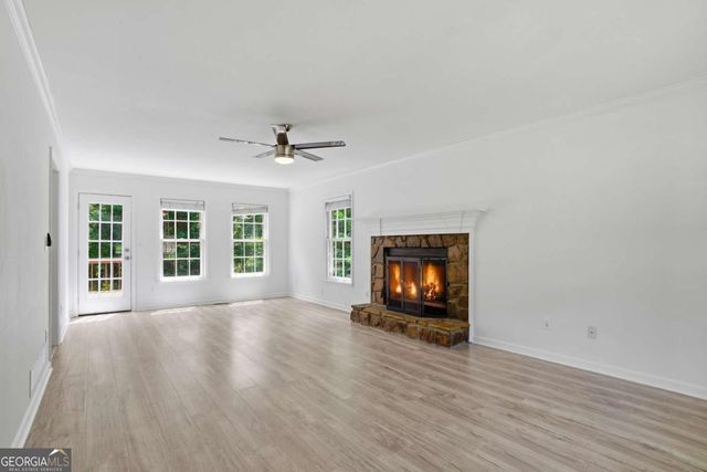 10 Bramblewood Way SW, Cartersville, GA 30120
