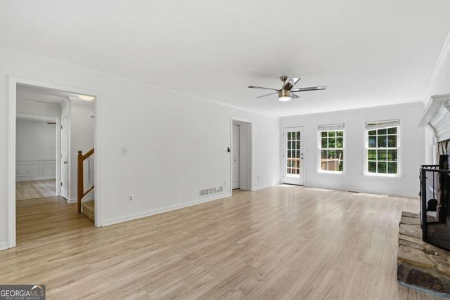 10 Bramblewood Way SW, Cartersville, GA 30120
