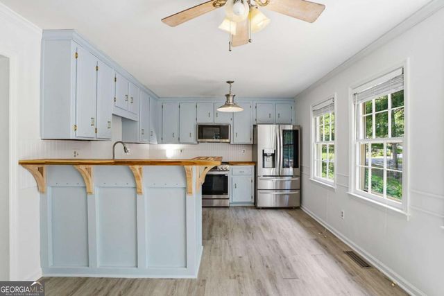 10 Bramblewood Way SW, Cartersville, GA 30120