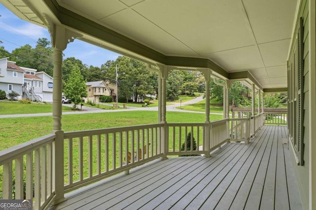 10 Bramblewood Way SW, Cartersville, GA 30120