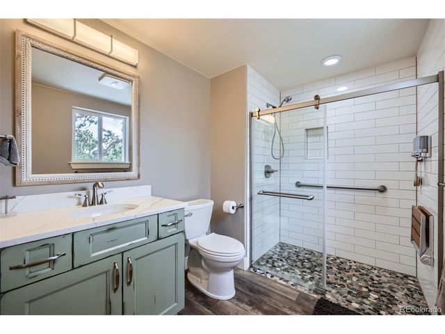 352 Peak View Cir, Florissant, CO 80816