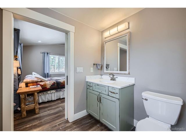 352 Peak View Cir, Florissant, CO 80816