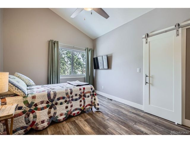 352 Peak View Cir, Florissant, CO 80816