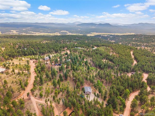 352 Peak View Cir, Florissant, CO 80816