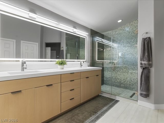 5912 Vizzi Court, Las Vegas, NV 89131