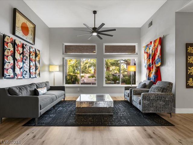 5912 Vizzi Court, Las Vegas, NV 89131