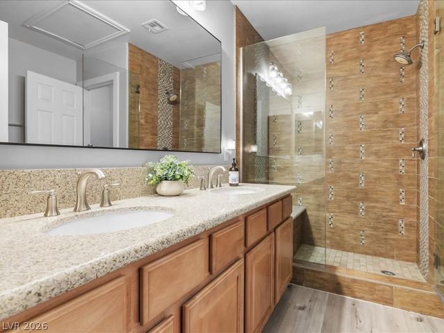 5912 Vizzi Court, Las Vegas, NV 89131