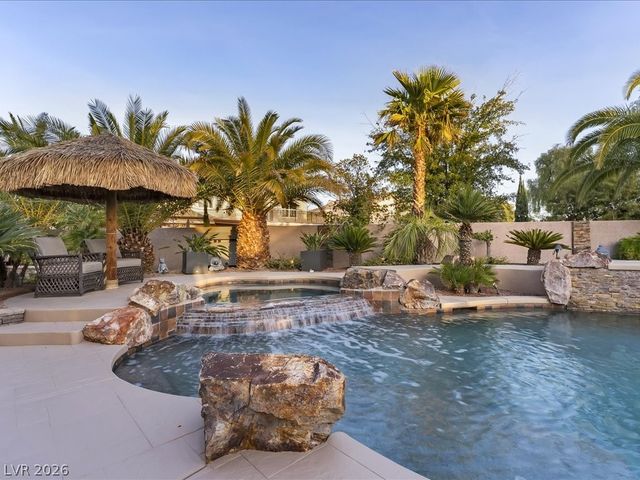 5912 Vizzi Court, Las Vegas, NV 89131