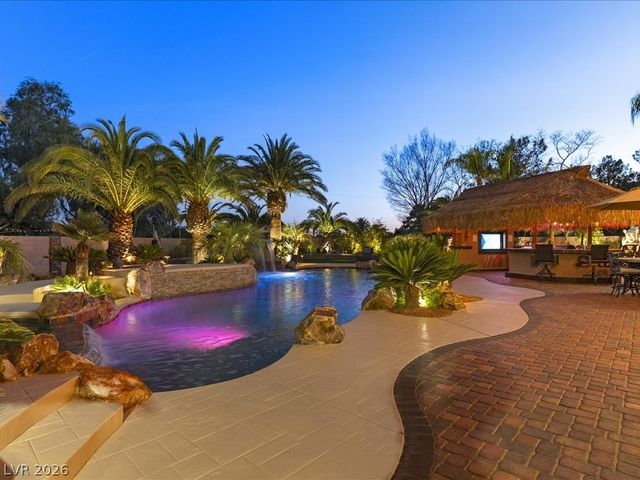 5912 Vizzi Court, Las Vegas, NV 89131