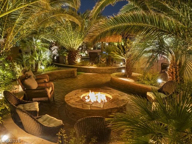 5912 Vizzi Court, Las Vegas, NV 89131