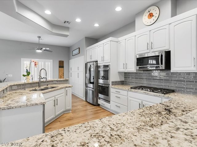 5912 Vizzi Court, Las Vegas, NV 89131