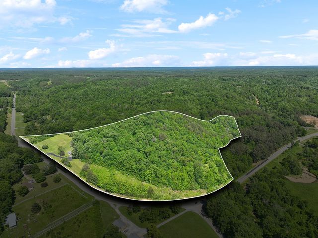 1540 Centerville Hwy, Hohenwald, TN 38462