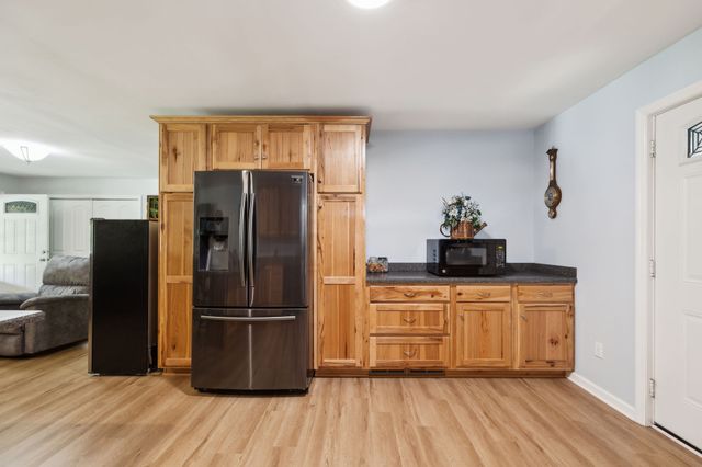 1540 Centerville Hwy, Hohenwald, TN 38462