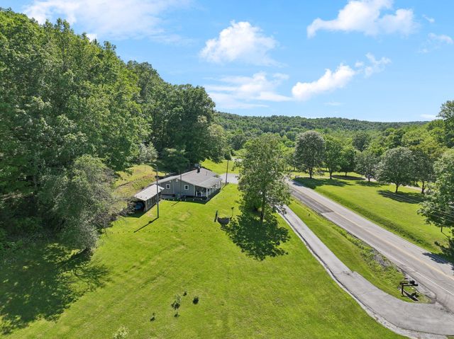 1540 Centerville Hwy, Hohenwald, TN 38462
