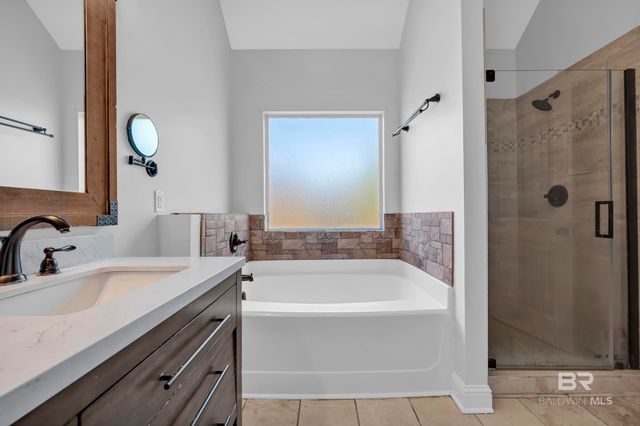 8765 Drifton Court, Daphne, AL 36526