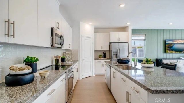 372 Deer Lane Way, Perris, CA 92570