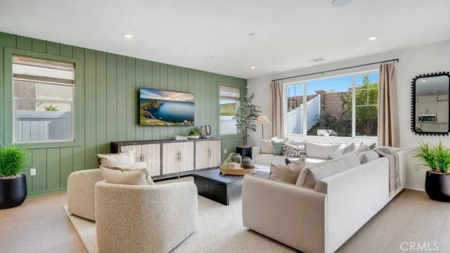 372 Deer Lane Way, Perris, CA 92570