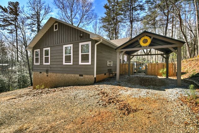 65 Blue Grass Hollow, Morganton, GA 30560