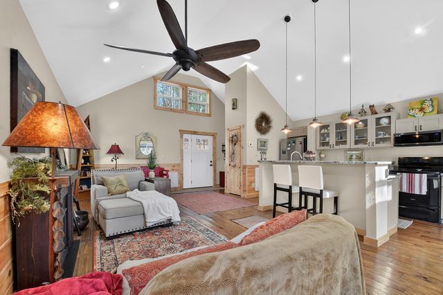 65 Blue Grass Hollow, Morganton, GA 30560