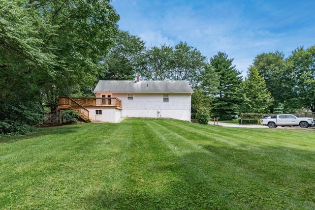 2453 Reyn New Albany Road, Blacklick, OH 43004