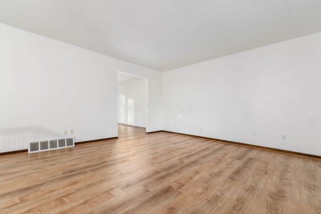 2453 Reyn New Albany Road, Blacklick, OH 43004