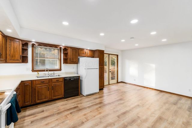 2453 Reyn New Albany Road, Blacklick, OH 43004