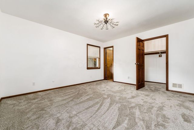 2453 Reyn New Albany Road, Blacklick, OH 43004