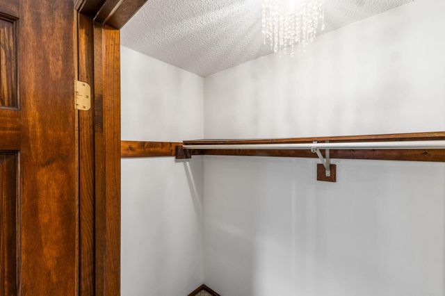 2453 Reyn New Albany Road, Blacklick, OH 43004