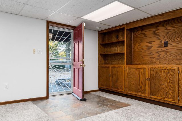 2453 Reyn New Albany Road, Blacklick, OH 43004