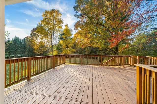 2453 Reyn New Albany Road, Blacklick, OH 43004