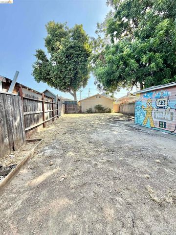 9926 C St, Oakland, CA 94603
