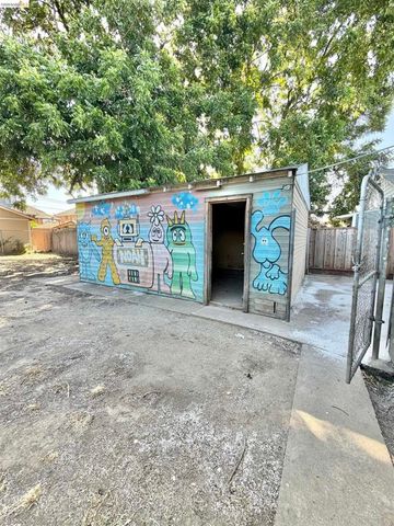 9926 C St, Oakland, CA 94603