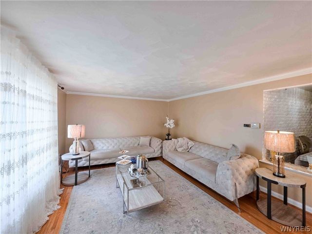 45 Fairelm Lane, Cheektowaga, NY 14227