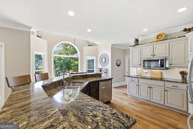 3328 Rough Creek Drive, Woodstock, GA 30189