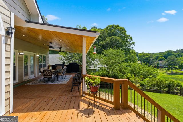 3328 Rough Creek Drive, Woodstock, GA 30189