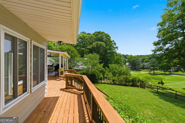 3328 Rough Creek Drive, Woodstock, GA 30189