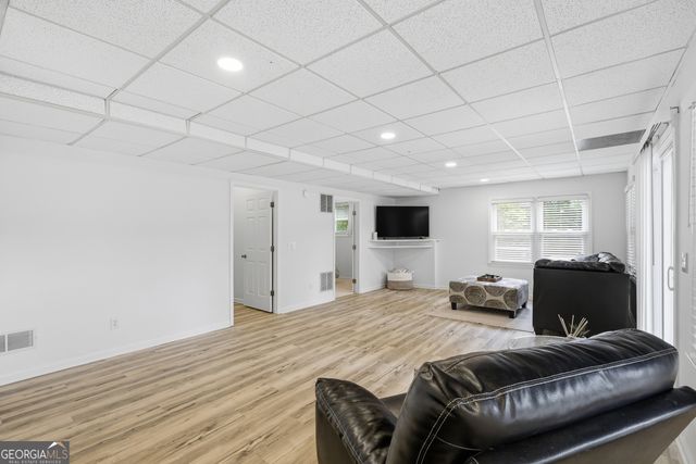 3328 Rough Creek Drive, Woodstock, GA 30189