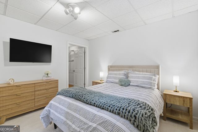 3328 Rough Creek Drive, Woodstock, GA 30189