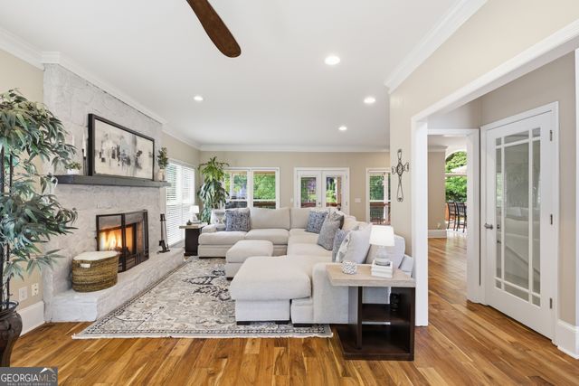 3328 Rough Creek Drive, Woodstock, GA 30189