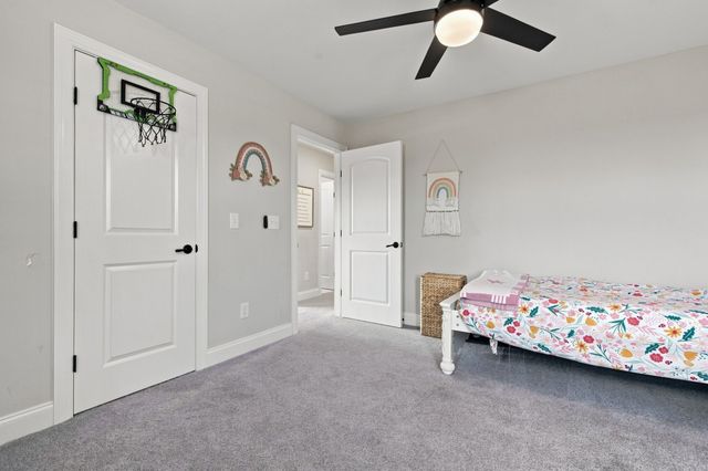 94 Mulberry Grv, Gallatin, TN 37066