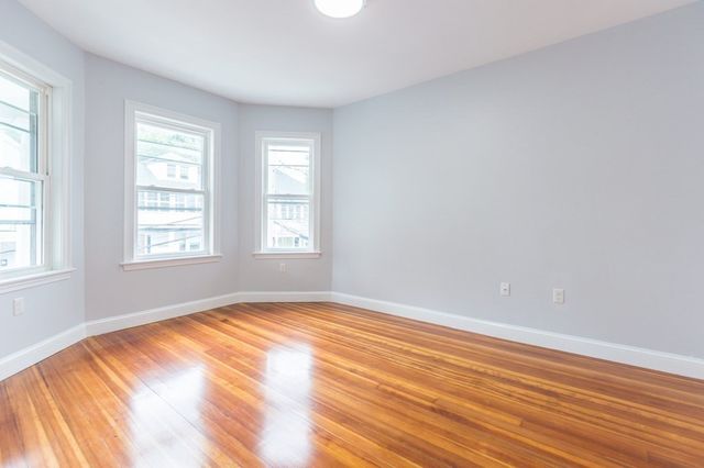 28 Hunnewell 2, Boston, MA 02135