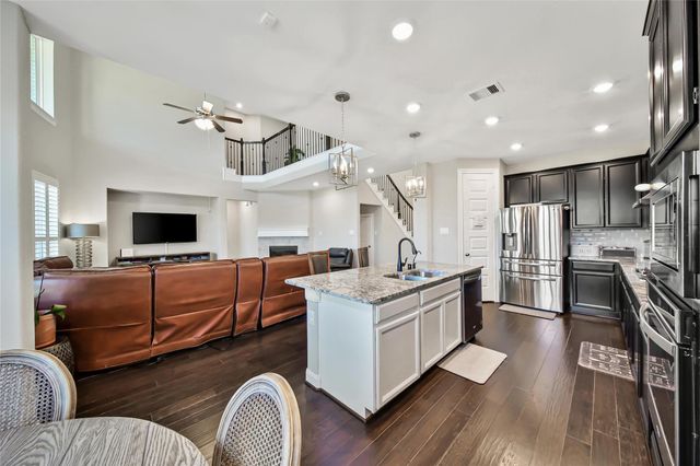 2310 Ironwood Pass Drive, Missouri City, TX 77459