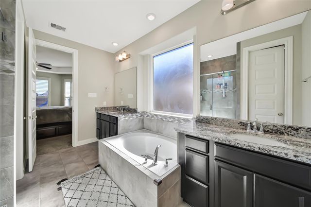 2310 Ironwood Pass Drive, Missouri City, TX 77459