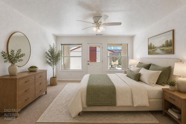 277 Garden Circle Dr, Manteca, CA 95336