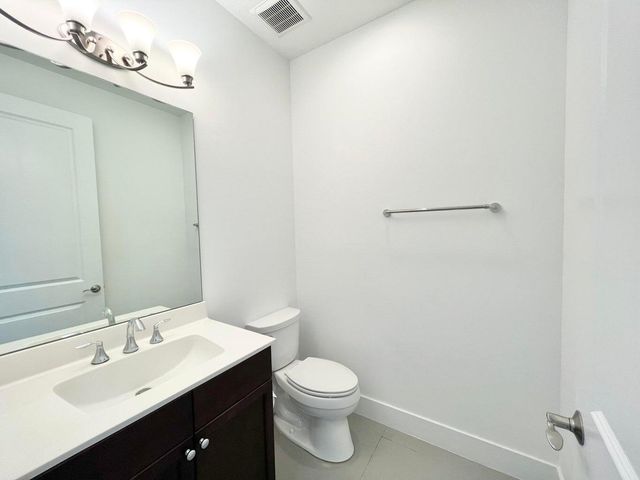 4079 Faraday Way, Palm Beach Gardens, FL 33418