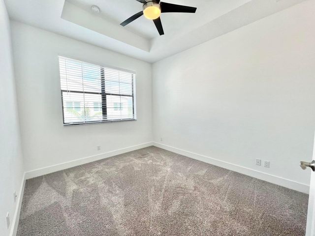 4079 Faraday Way, Palm Beach Gardens, FL 33418